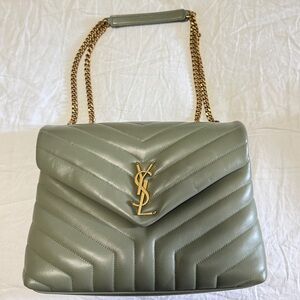 Saint Laurent
Loulou Medium YSL Shoulder Bag in Quilted Leather - OLIVE